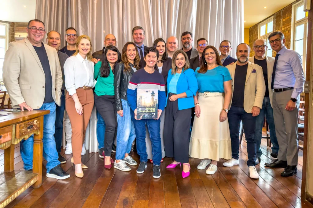livro__Drones e Dinossauros 2_autores_foto
