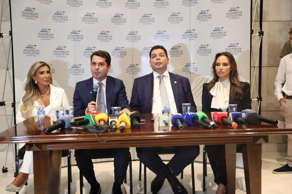 deputada Maria Victoria