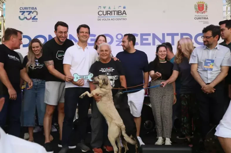 animais-transporte-coletivo-Curitiba