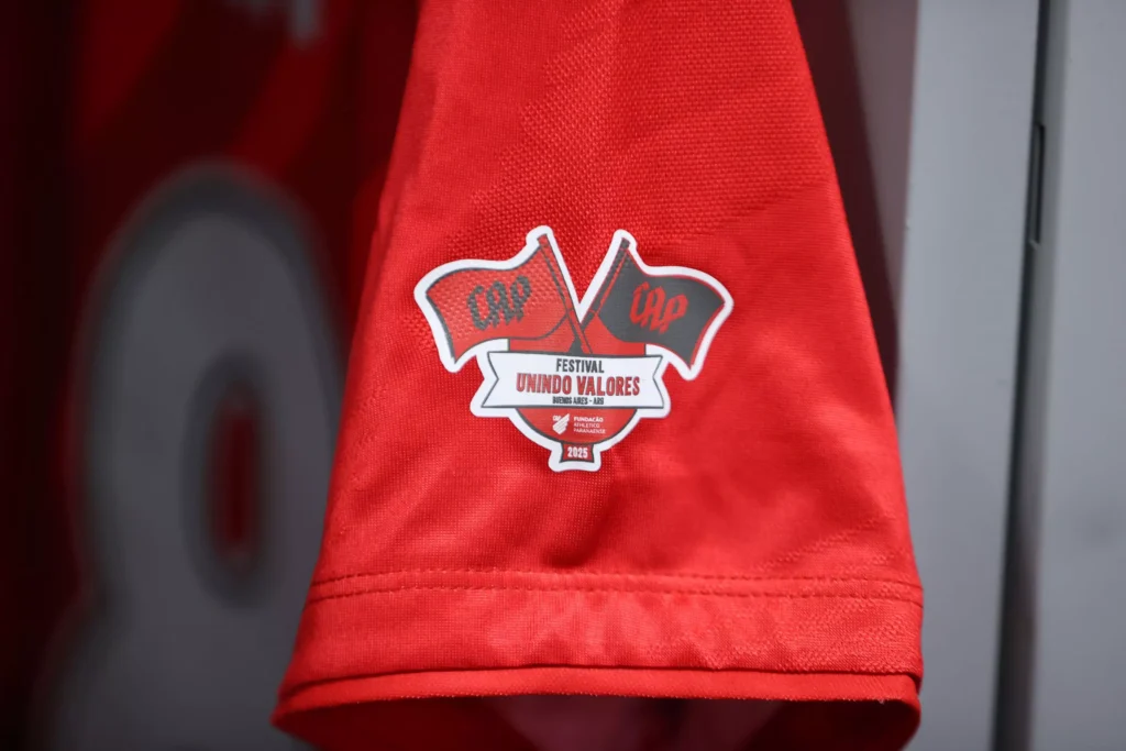 Athletico Paranaense, FUNCAP e Play For