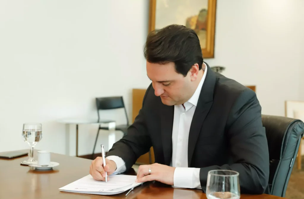 ratinho-jr-piso-salarial