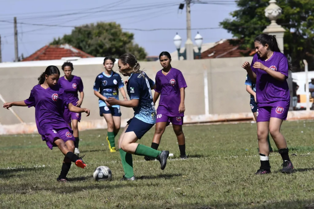 Jogos Escolares Bom de Bola