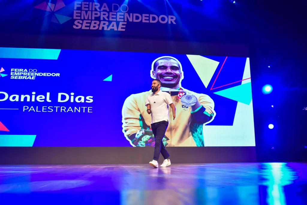 Em Curitiba, Daniel Dias inspira empreendedores com história de superação