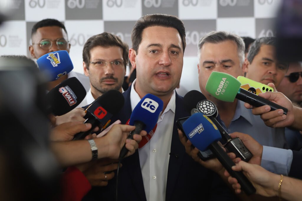 governador-reafirma-defesa-das-apaes-e-inclusao-responsavel-para-alunos-com-deficiencia