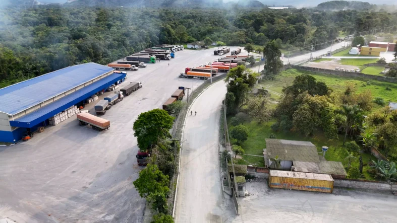 Paraná investe em infraestrutura viária com foco em Paranaguá