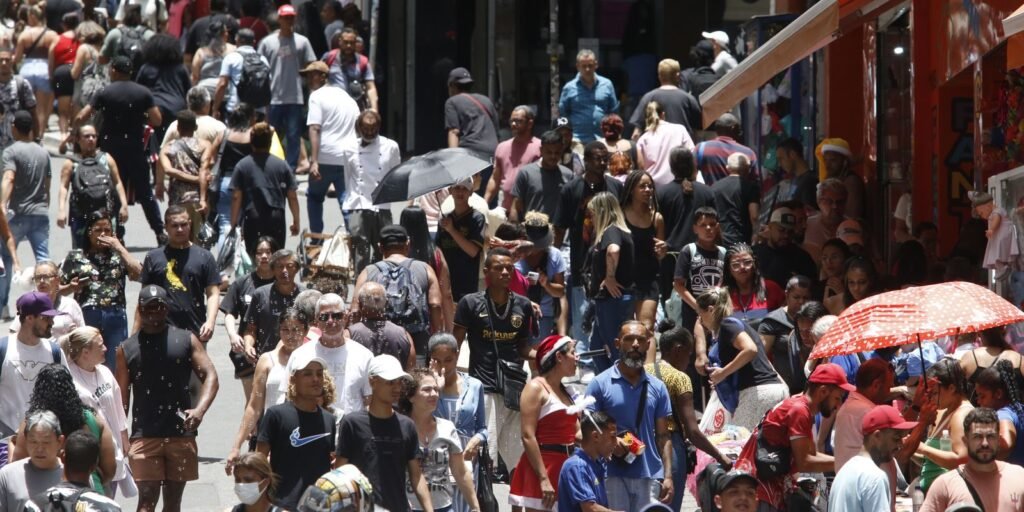 censo-revela-nomes-e-sobrenomes-mais-comuns-do-pais;-veja-a-lista