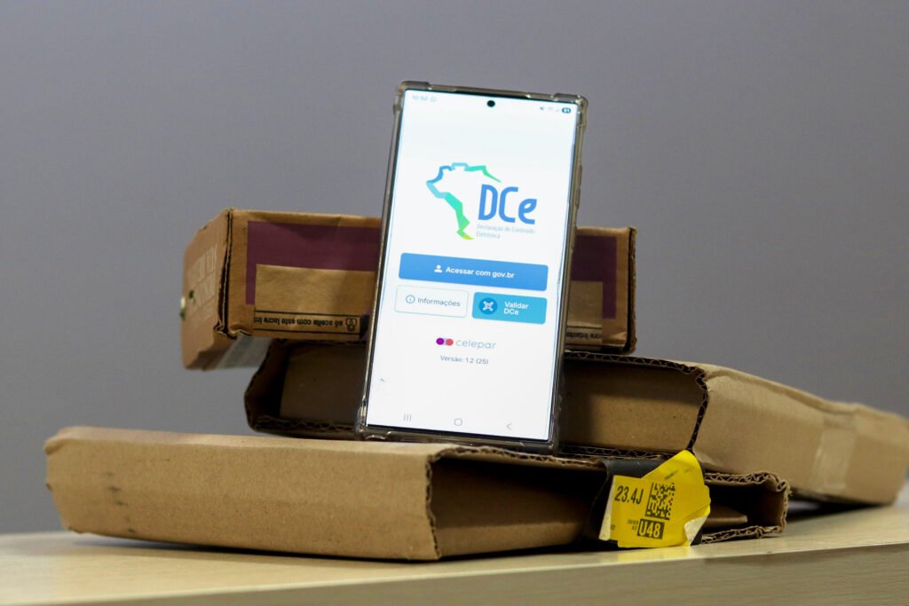 novo-aplicativo-nacional-da-declaracao-de-conteudo-eletronica-foi-feito-no-parana