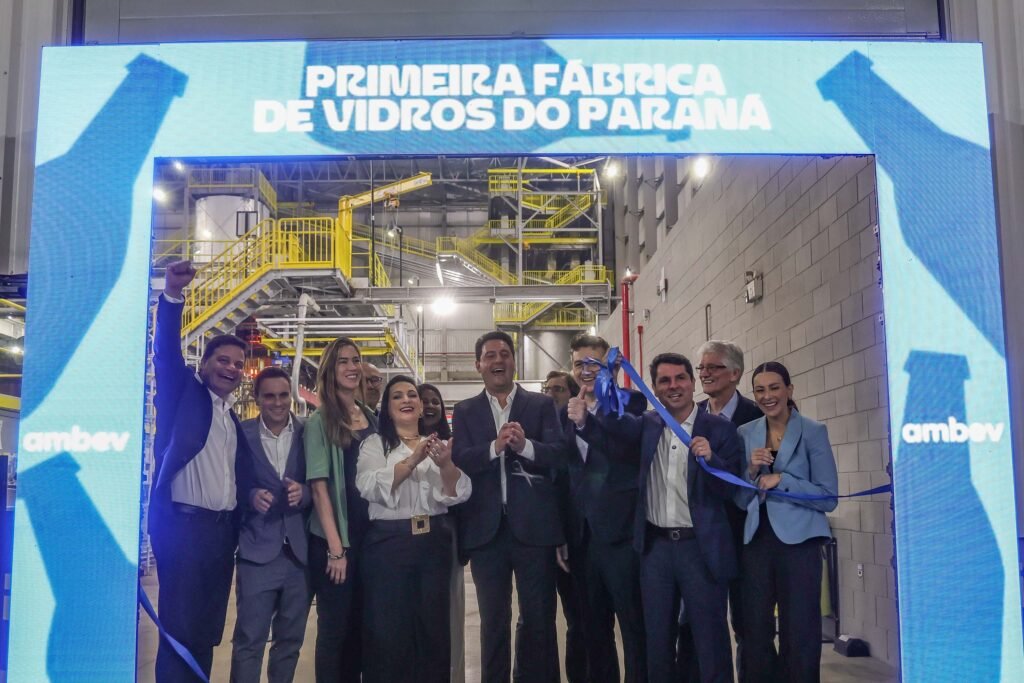 com-r$-1-bilhao-da-ambev,-parana-vai-concentrar-producao-de-garrafas-para-todo-o-brasil