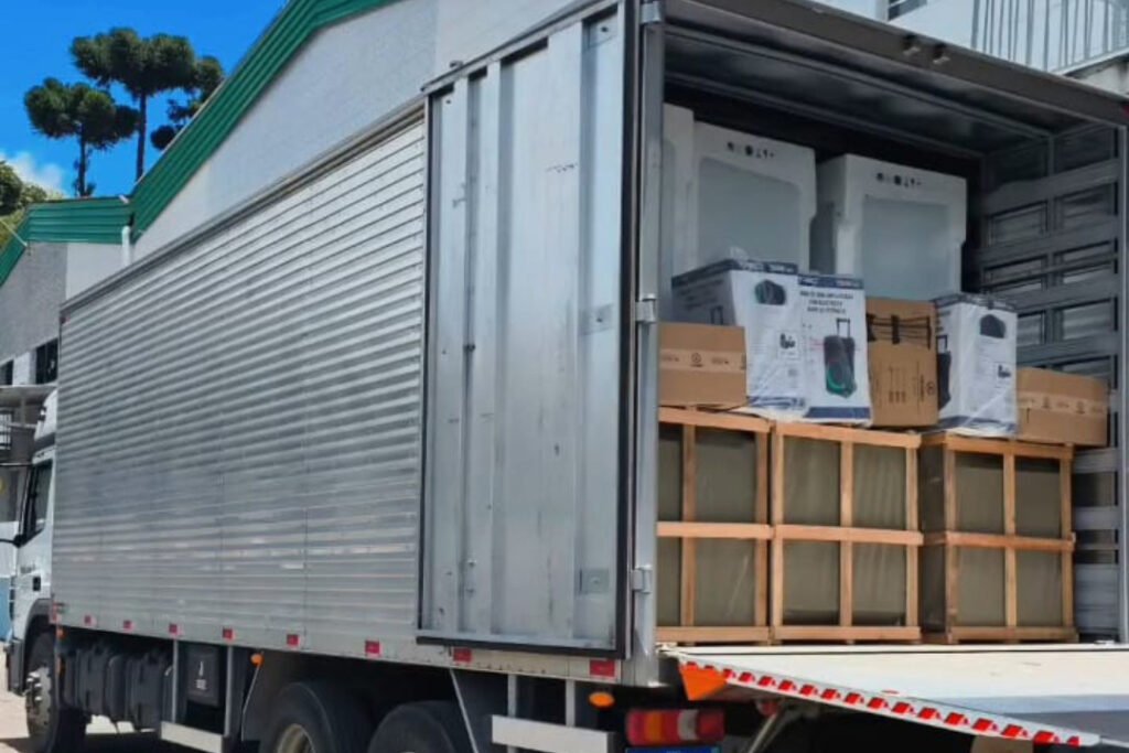 parana-entrega-kits-para-organizacoes-que-fazem-trabalhos-sociais-em-115-cidades