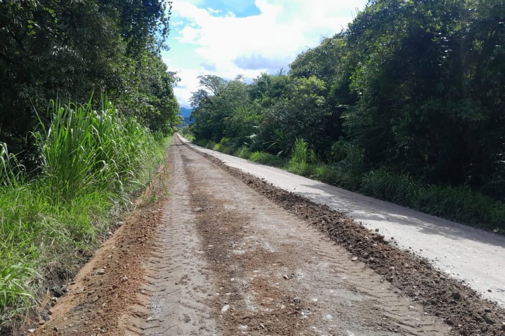 eia/rima-e-projeto-da-pavimentacao-da-estrada-de-guaraquecaba-sao-disputados-por-3-empresas