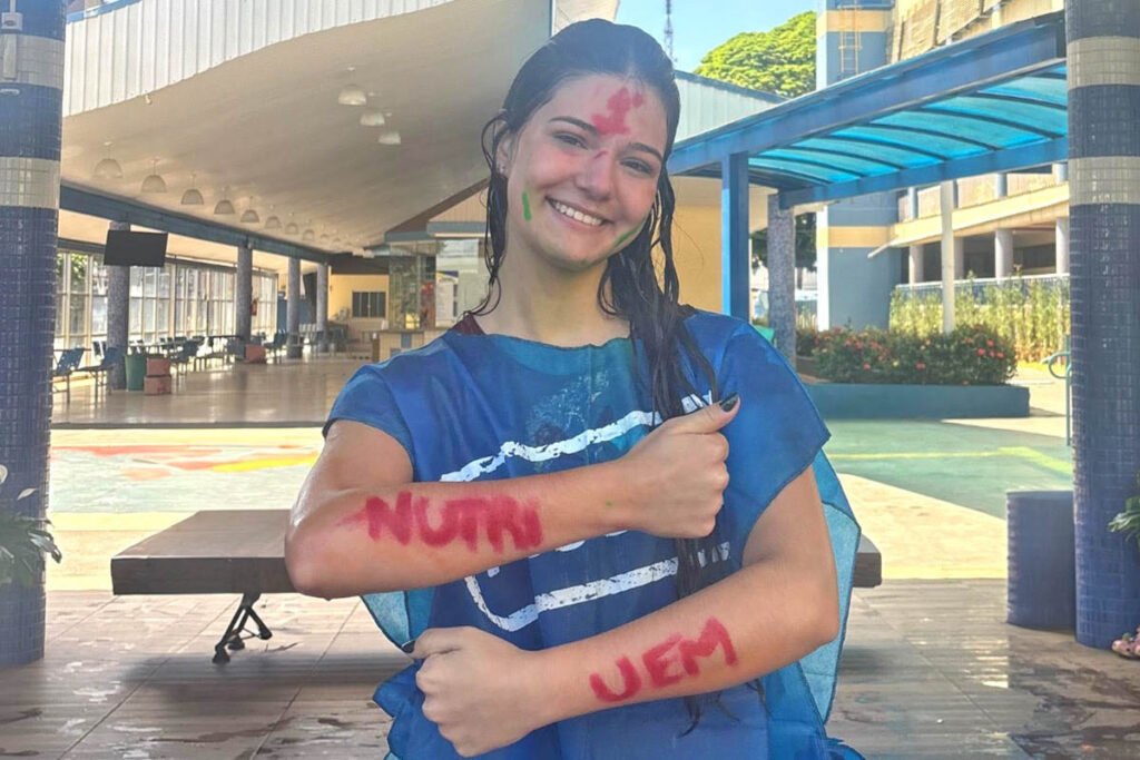 uem-divulga-lista-de-aprovados-no-vestibular-de-verao-e-etapa-3-do-pas