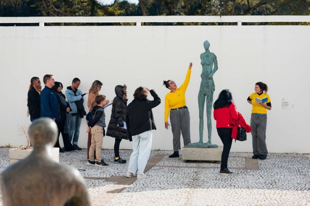 mon-vai-promover-cinco-visitas-guiadas-em-janeiro