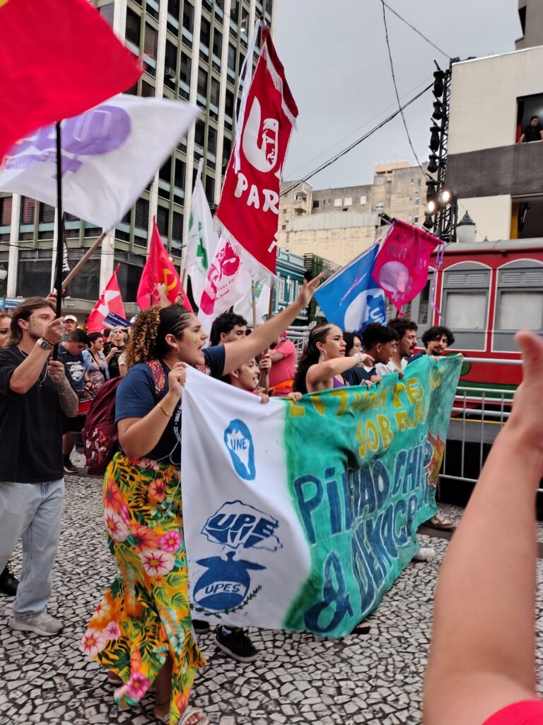 MANIFESTOS CONTRA A ANISTIA