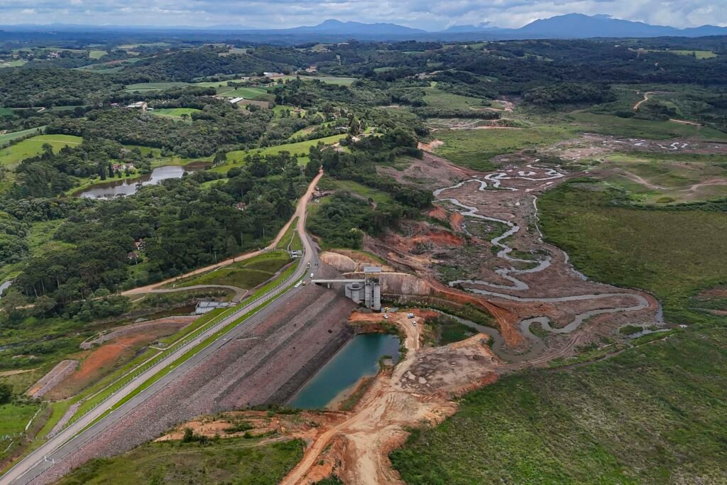 sanepar-inicia-ultima-etapa-do-reservatorio-miringuava-com-enchimento-da-barragem