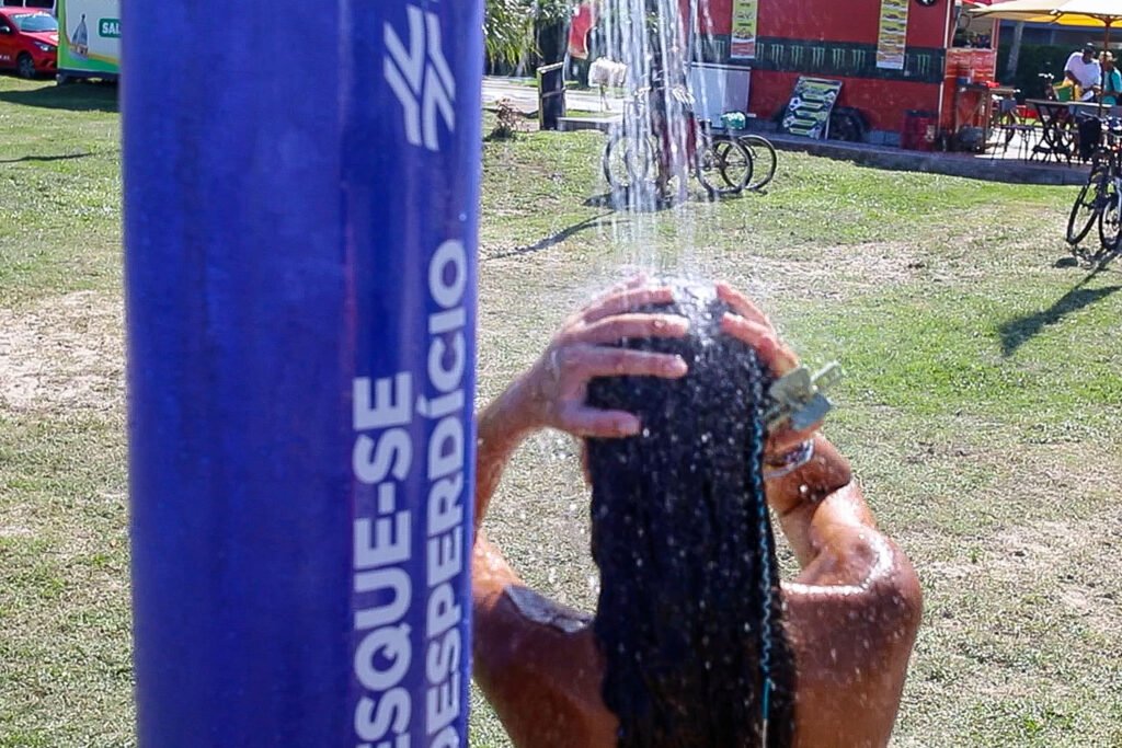 boas-praticas-para-o-novo-ano:-sanepar-da-dicas-de-consumo-consciente-da-agua