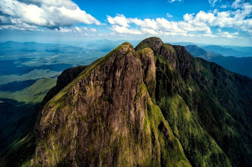iat-restringe-visitas-ao-pico-parana-para-ajudar-nas-buscas-de-jovem-desaparecido