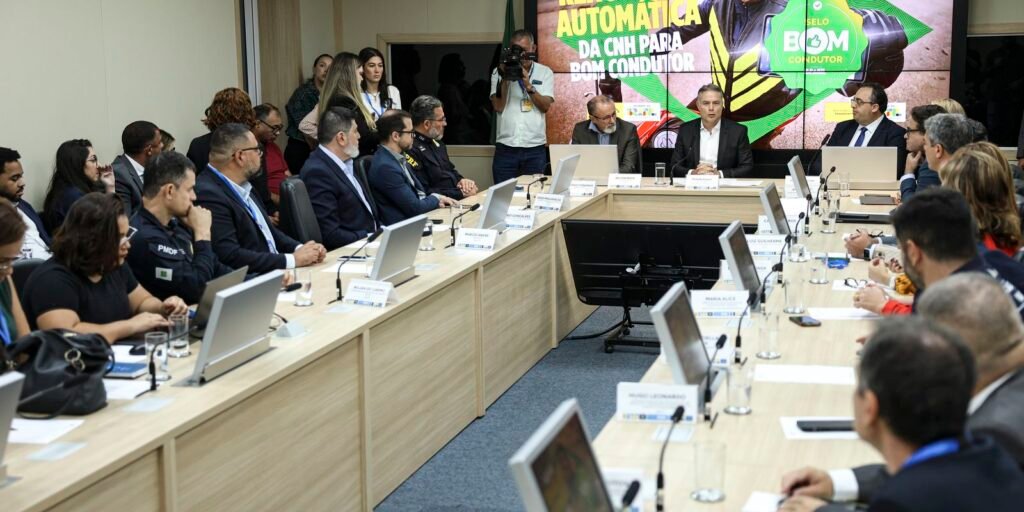 ministro-anuncia-renovacoes-automaticas-de-cnh-para-bons-motoristas