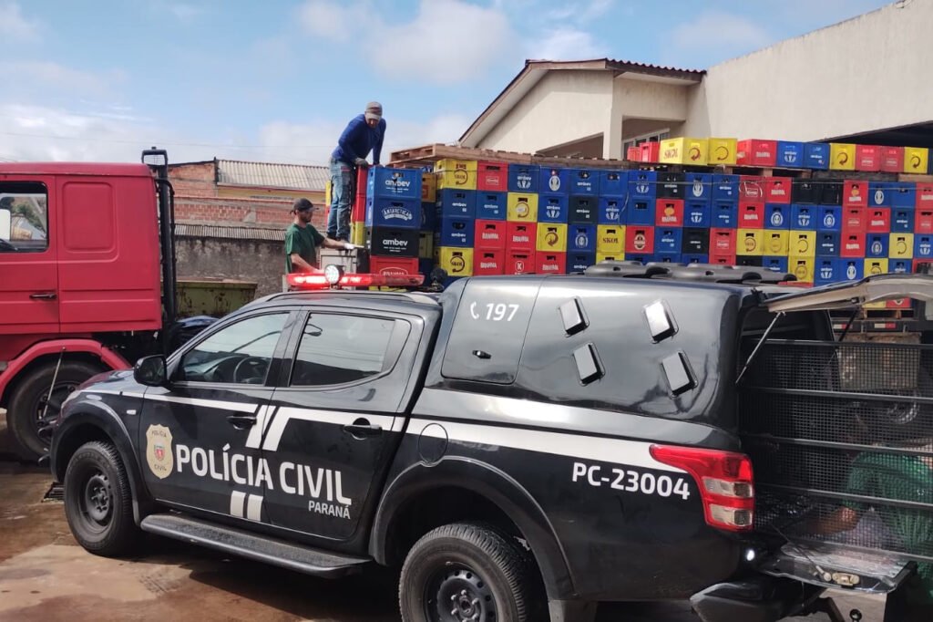 pcpr-faz-descarte-de-400-engradados-de-cervejas-falsificadas