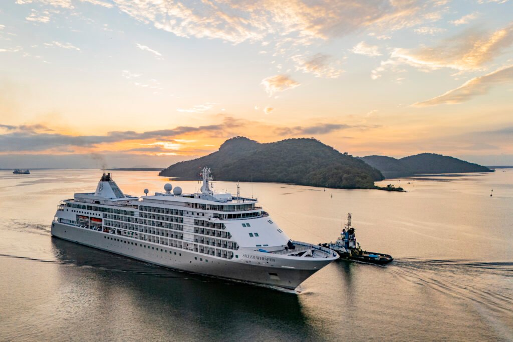 navio-de-cruzeiros-traz-turistas-da-america-do-norte-e-da-europa-ao-litoral-do-parana
