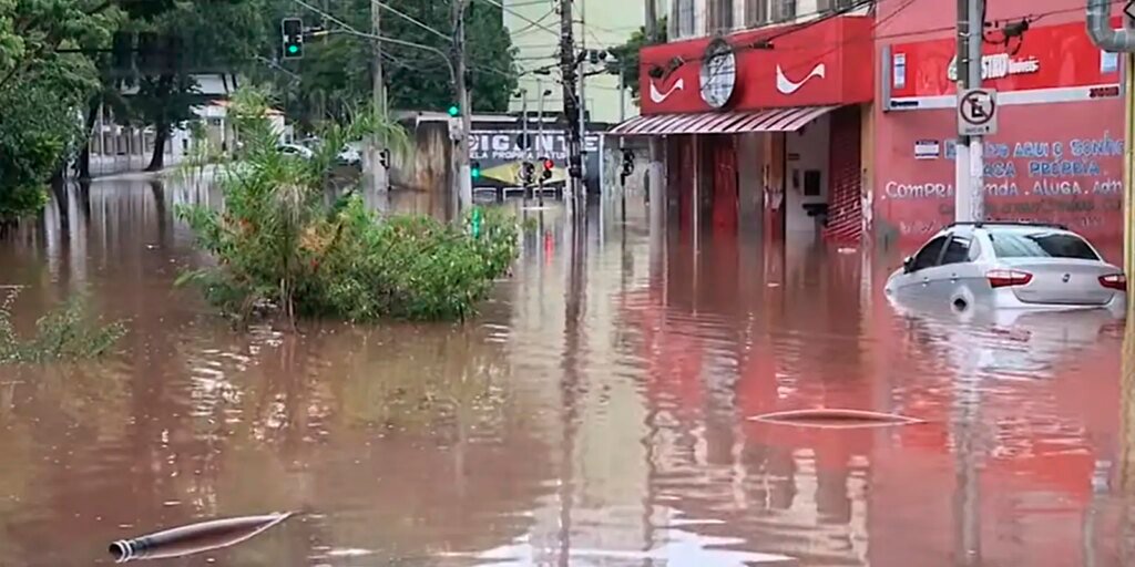 chuvas:-estado-de-sp-tem-45-cidades-em-atencao-para-deslizamentos