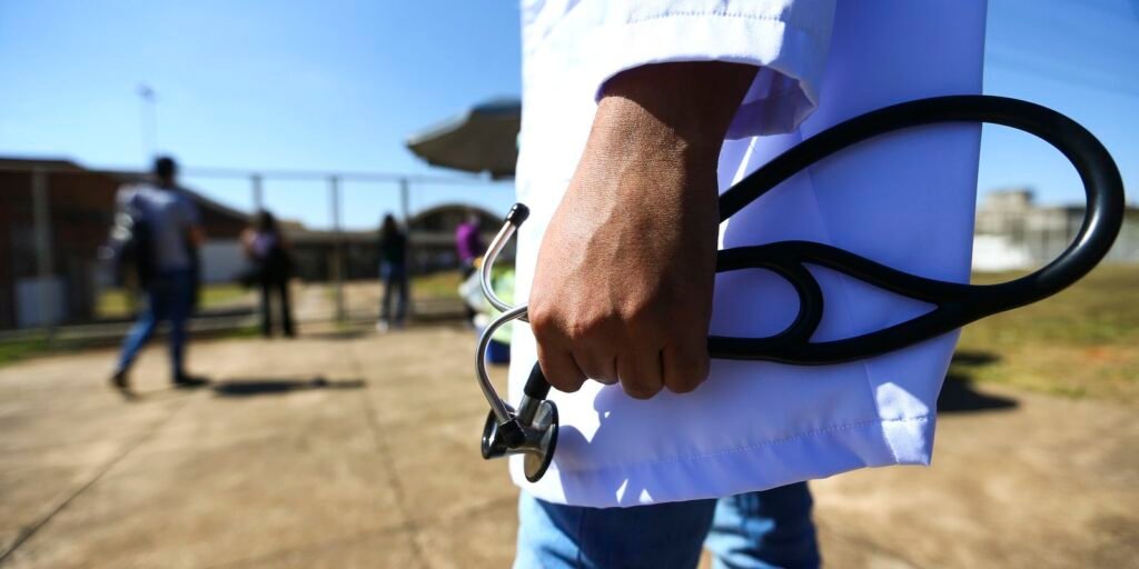 prazo-de-inscricao-no mais-medicos-especialistas-termina no-dia-19
