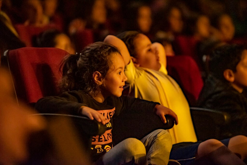 governo-do-parana-abre-edital-da-3a-edicao-do-programa-criancas-no-teatro