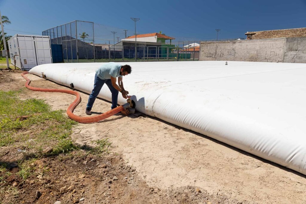 sanepar-produz-397,7-milhoes-de-litros-de-agua-em-cinco-dias-de-carnaval-no-litoral