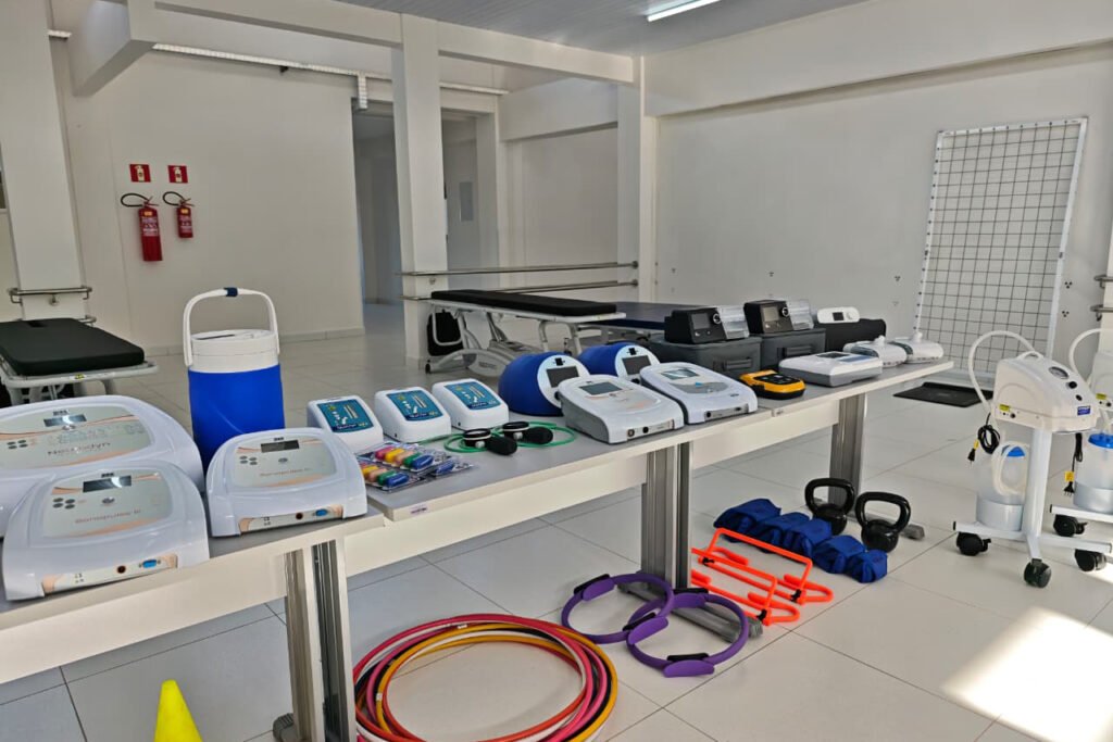 estado-inaugura-nova-clinica-de-fisioterapia-da-uenp-na-cidade-de-jacarezinho