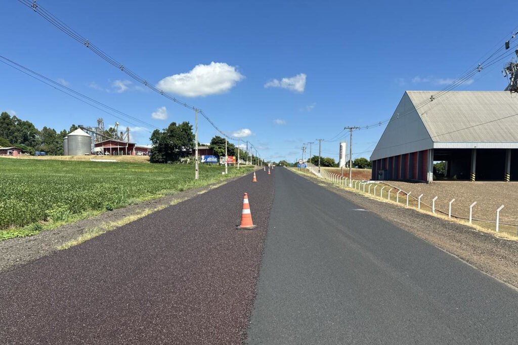 rodovia-entre-salto-do-lontra-e-santa-izabel-do-oeste-recebe-servicos-de-conservacao