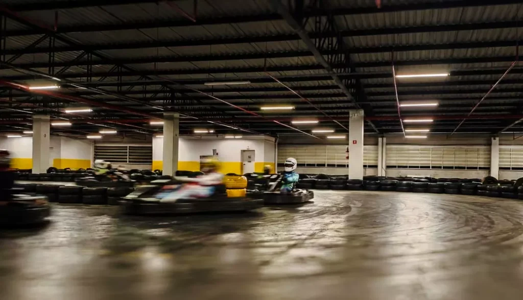 kart indoor ventura shopping