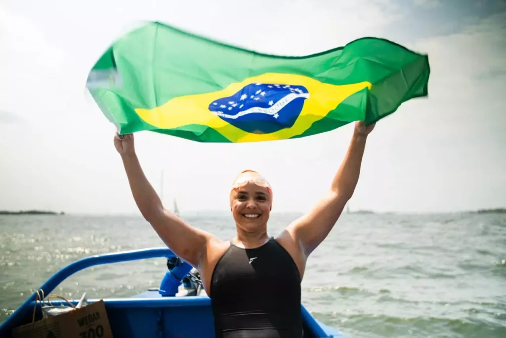 Ultramaratonista aquática Thais Sant’Ana