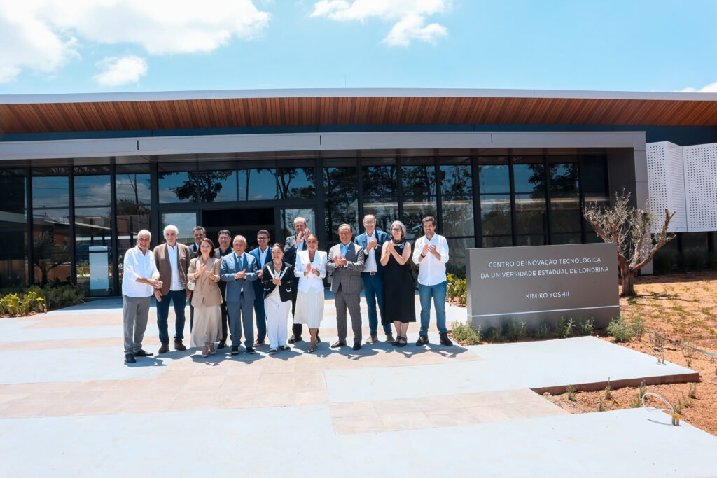 uel-recebe-predio-do-centro-de-inovacao-para-ampliar-conexao-entre-academia-e-empresas