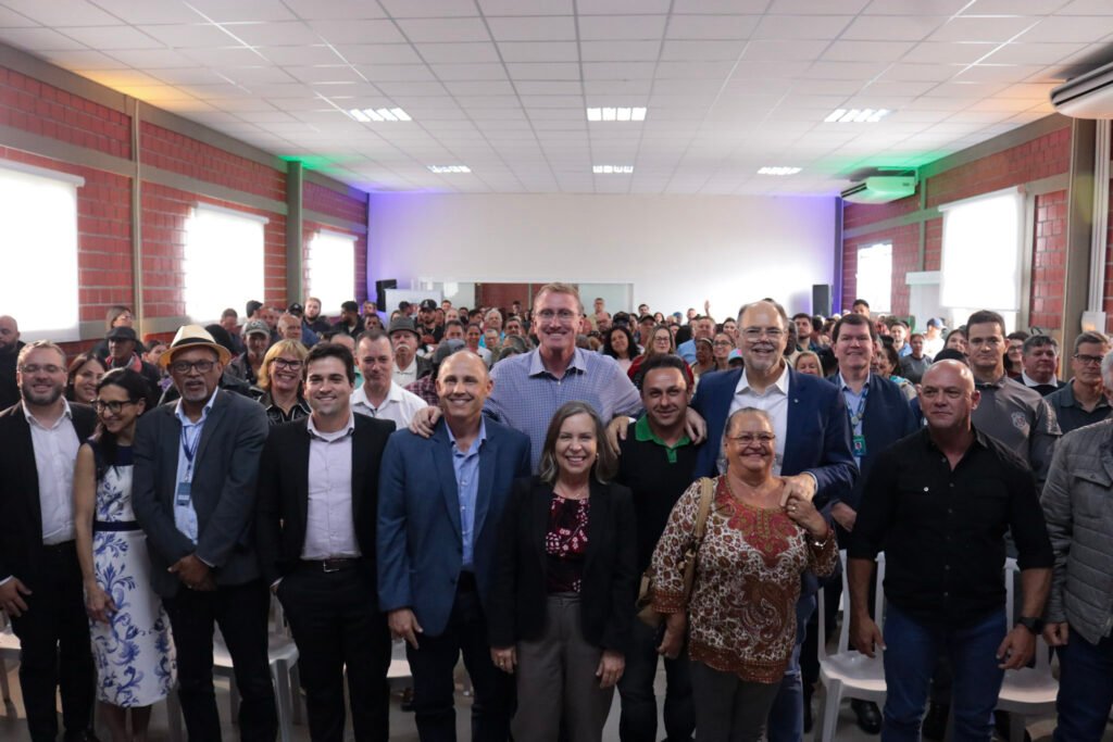 jaca:-sistema-com-ia-agiliza-doacoes-do-banco-de-alimentos-da-ceasa-parana