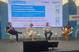parana-promove-integracao-entre-academia,-governo,-empresas-e-sociedade-no-smart-city