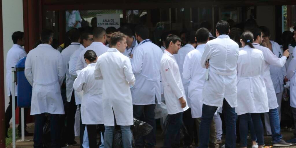 concurso-para-area-medica-de-hospitais-universitarios-sera-no-domingo