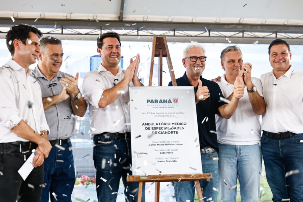 governador-inaugura-ambulatorio-medico-de-especialidades-em-cianorte