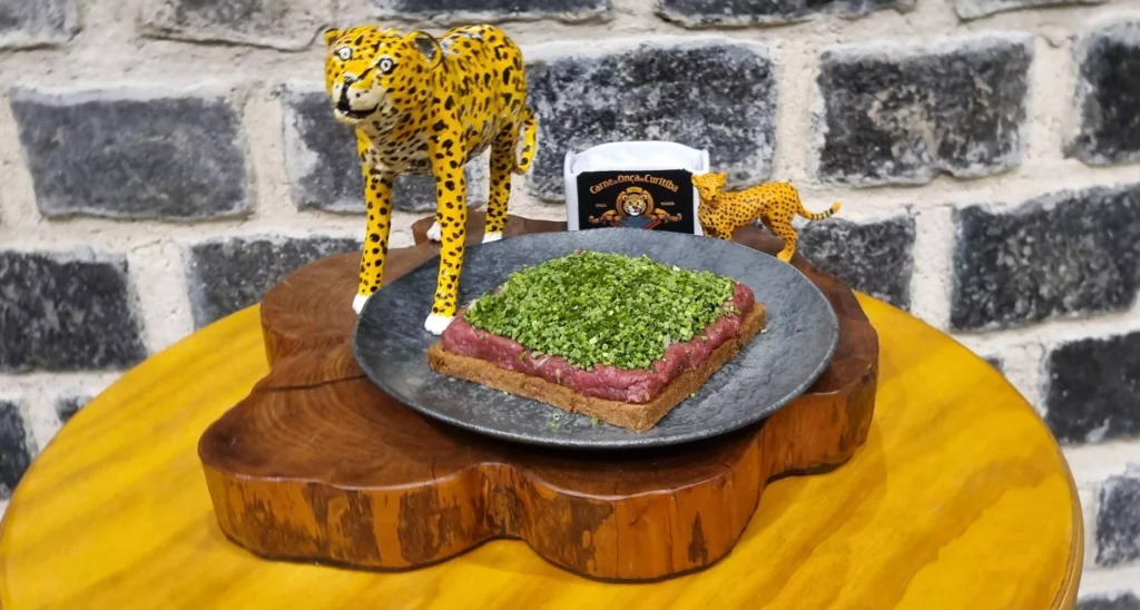 Carne de Onça foto Simone Meirelles