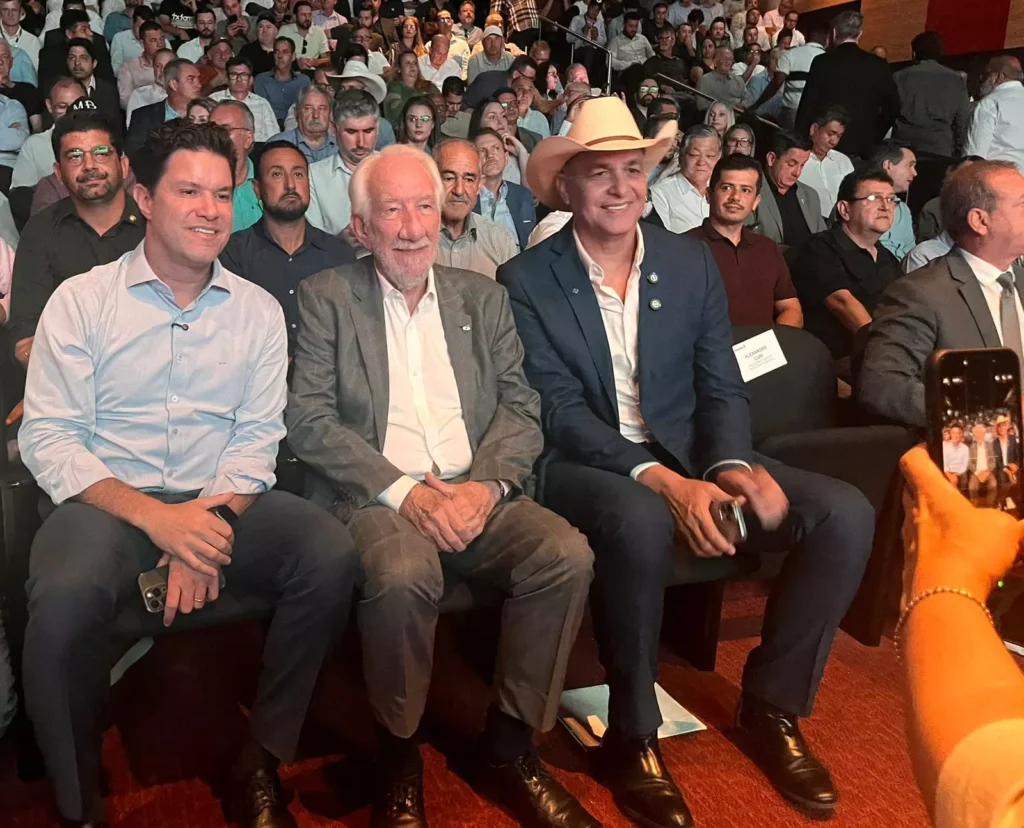 governo-parana-lanca-programa-coworking