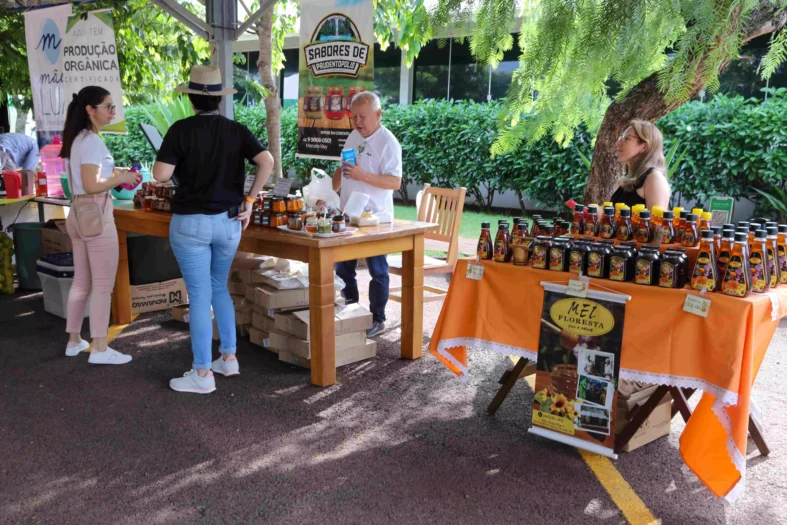 XXIII Feira Agropecuária em Campo Mourão (PR) vai reunir, nos dias 27 e 28 de março, cerca de 120 empresas e apresentar as novidades do setor; público esperado é de 6 mil visitantes Crédito das fotos Centro Universitário Integrado