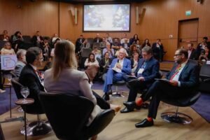 em-forum-de-desenvolvimento,-brde-debate-fundos,-marcos-regulatorios-e-biodiversidade