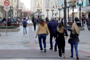 apos-chuvas-e-ventos-de-ate-80-km/h,-frio-da-as-caras-no-parana