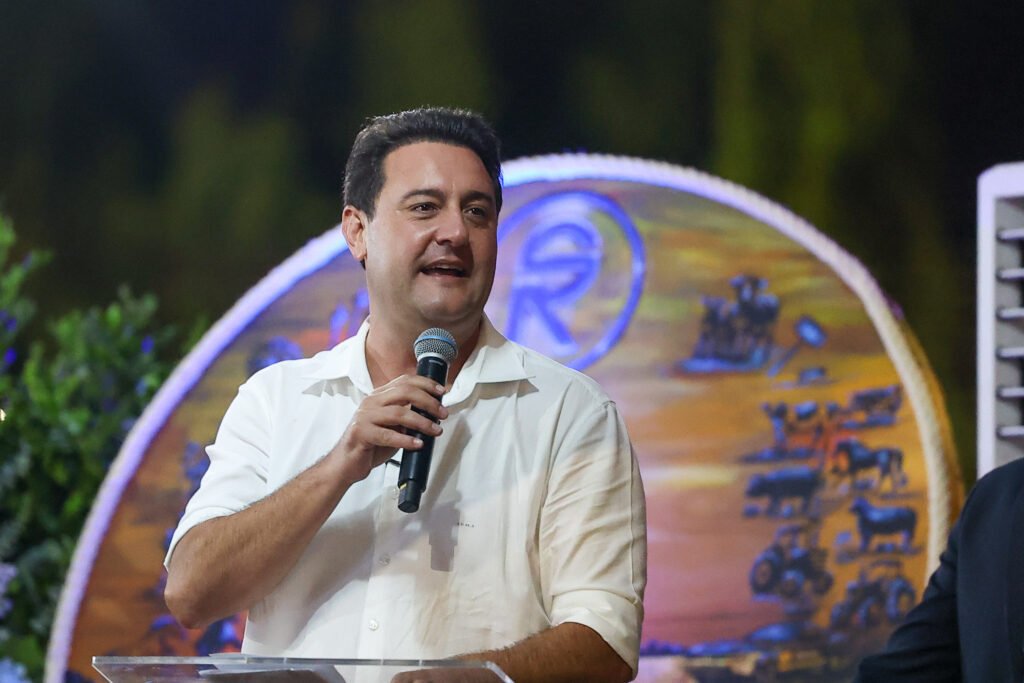 na-expolondrina,-ratinho-junior-reforca-protagonismo-do-agro-paranaense