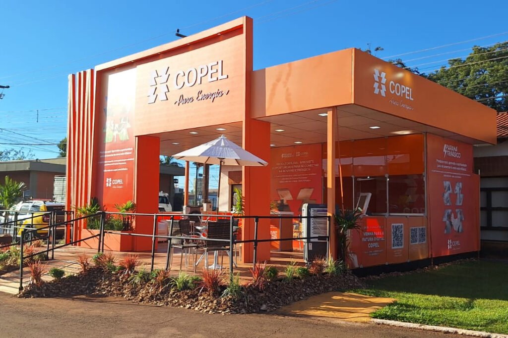 copel-leva-servicos-e-orientacao-tecnica-a-produtores-rurais-e-visitantes-da-expolondrina