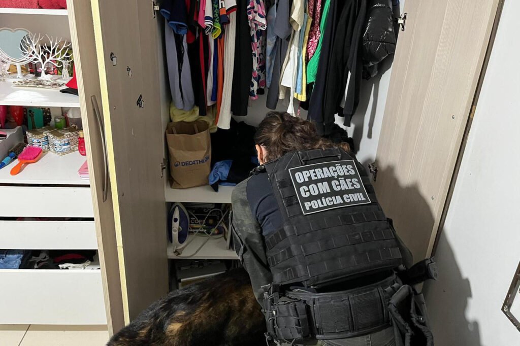 pcpr-cumpre-13-mandados-contra-organizacao-criminosa-ligada-ao-trafico-na-rmc