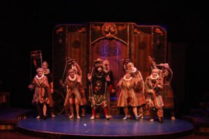 g2-cia-de-danca-lota-teatro-e-levanta-a-plateia-em-francisco-beltrao