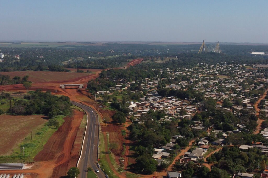 exportacoes-de-empresas-paranaenses-por-foz-do-iguacu-e-guaira-crescem-ate-21%-desde-2018