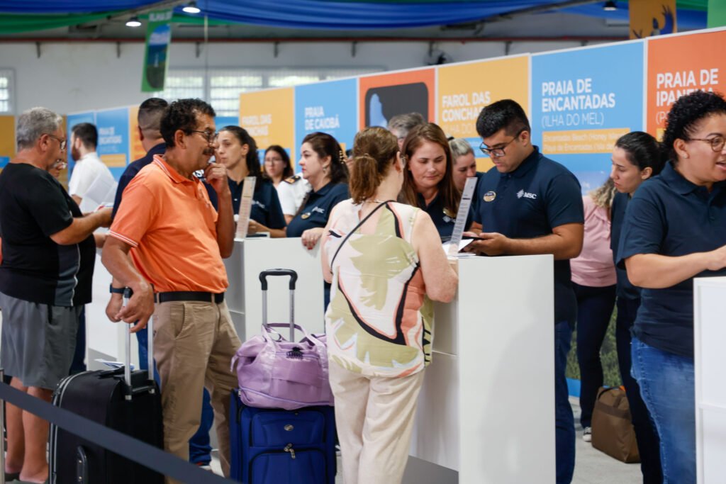 navio-maior:-temporada-de-cruzeiros-pode-trazer-36%-mais-turistas-ao-litoral-do-parana