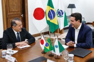 ratinho-junior-recebe-embaixador-do-japao-em-primeira-visita-ao-parana