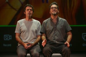 guairao-recebe-“gostava-mais-dos-pais”,-peca-com-lucio-mauro-filho-e-bruno-mazzeo