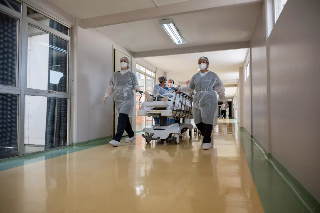 fotos do Hospital Itamed, que faz atendimentos a pacientes do SUS em Foz do Iguaçu. Crédito das fotos: William Brisida/Itaipu Binacional.
